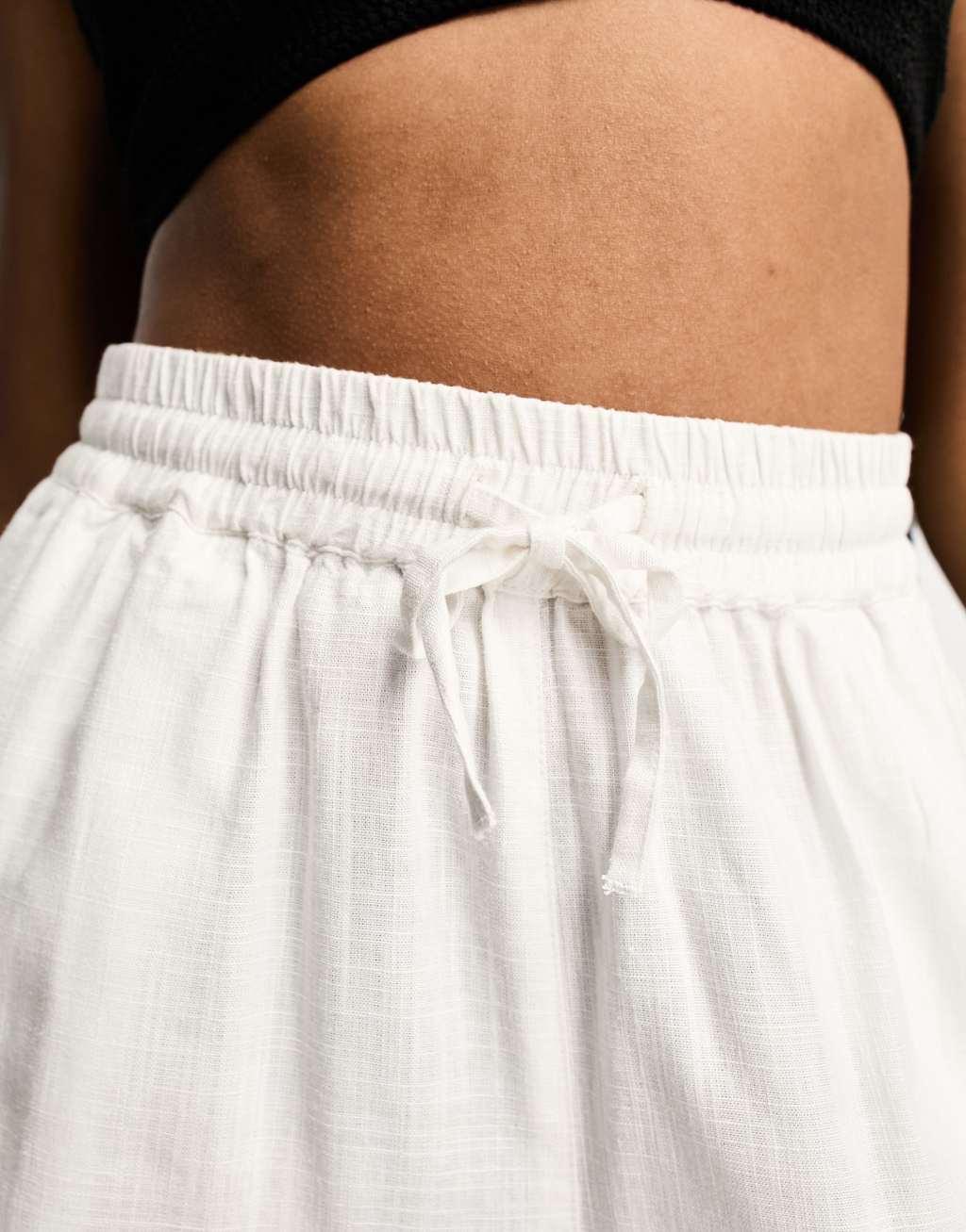 ASOS DESIGN Tall pull on short with linen in off white Product Image