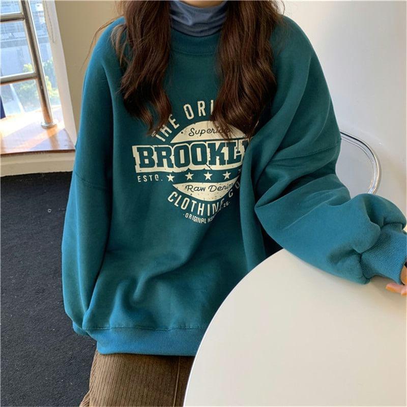 Round Neck Lettering Oversized Pullover Product Image