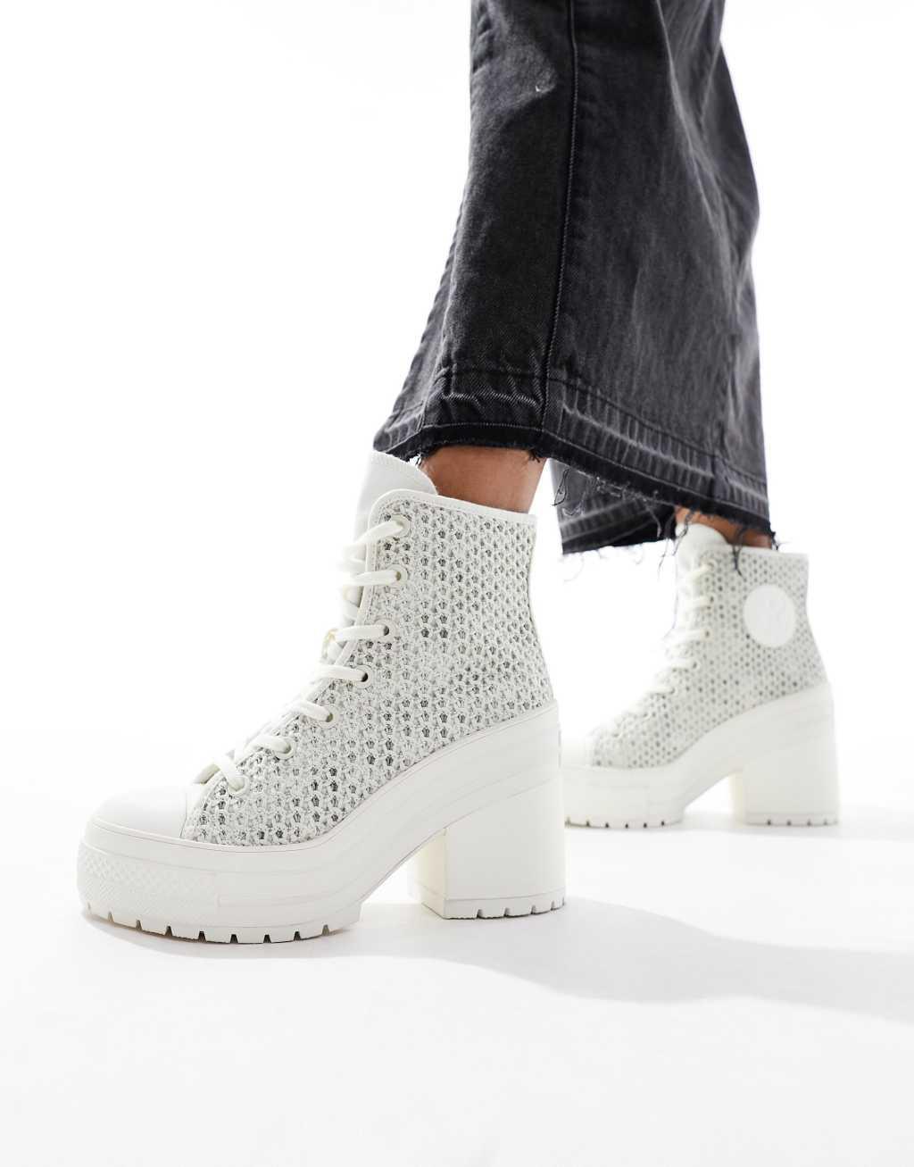 Converse Chuck 70 De Luxe Heeled sneakers in white Product Image