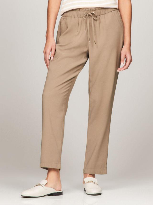 Tommy Hilfiger Women's Tapered Drawstring Pant Product Image