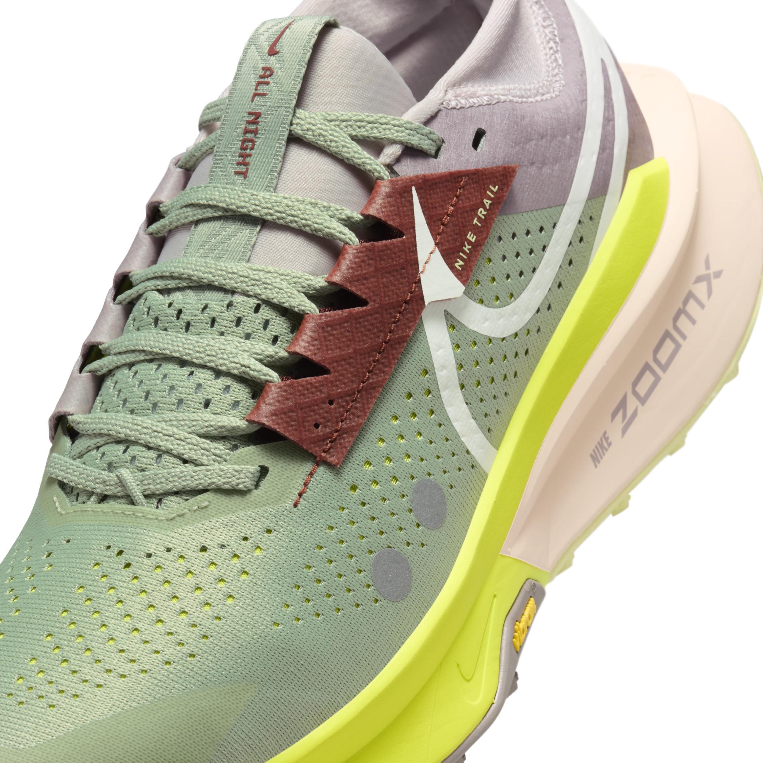 Nike Zegama 2 Women's Trail Running Shoes Product Image