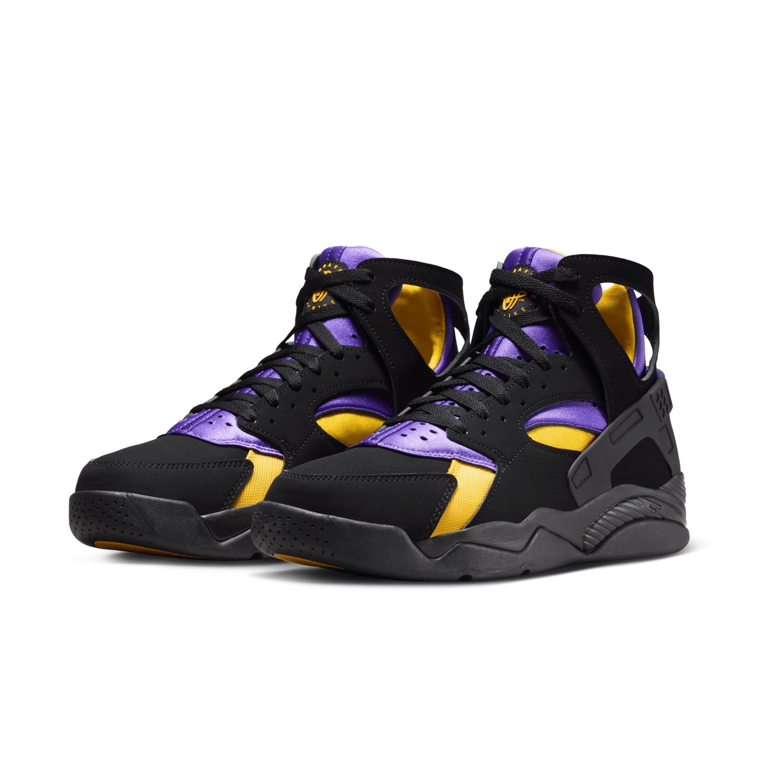 Nike Men's Air Flight Huarache Shoes Product Image