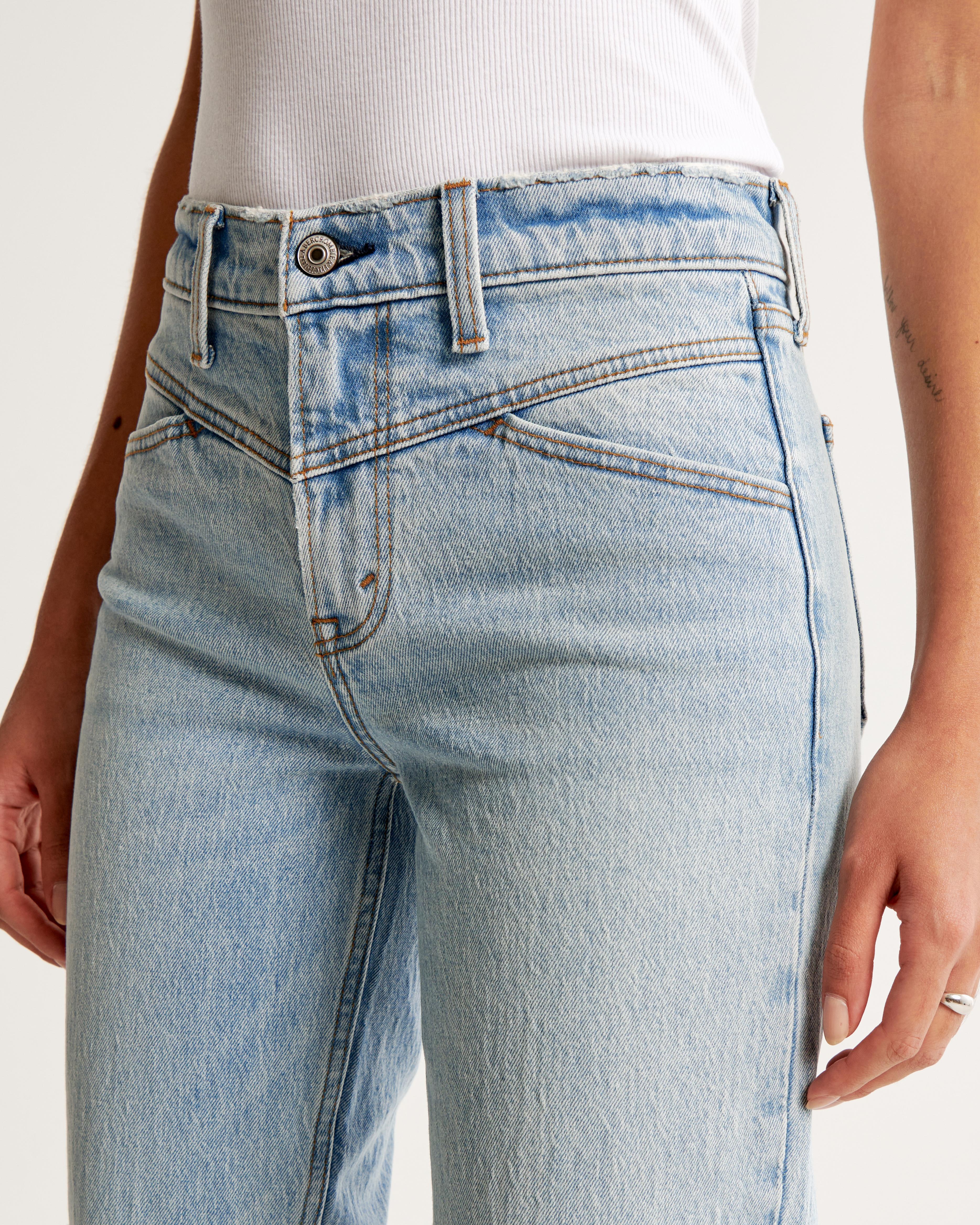 Mid Rise 90s Straight Jean Product Image