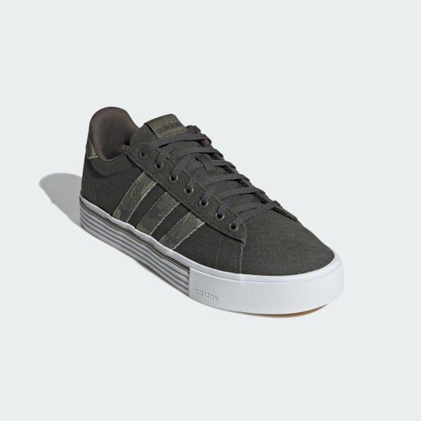 Daily 4.0 Shoes Product Image