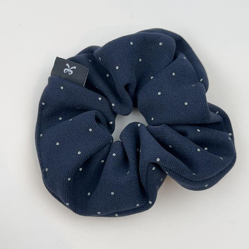 Dotted Scrunchie Product Image