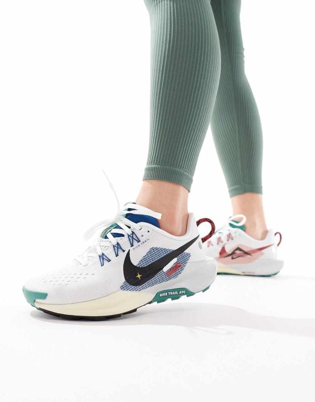 Nike Running Pegasus Trail 5 sneakers in white and court blue Product Image