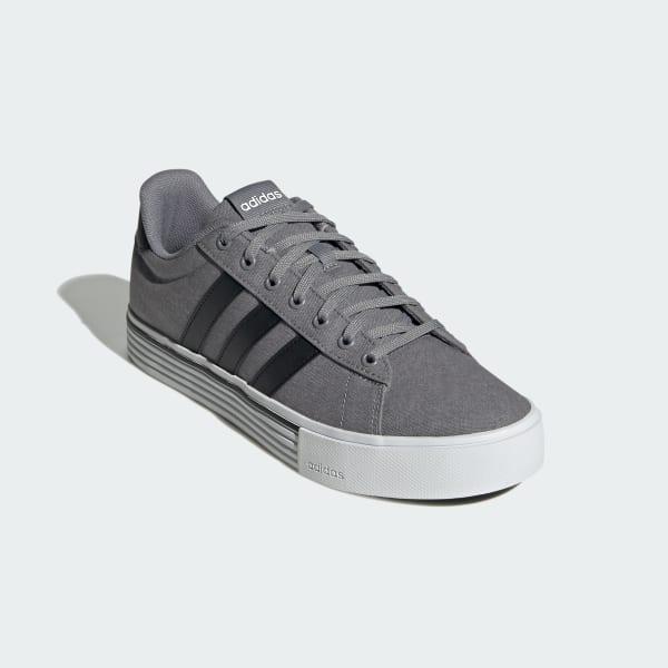 Daily 4.0 Shoes Product Image