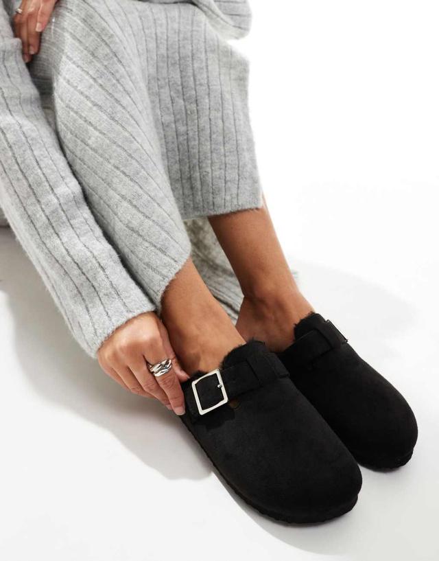 Yours fur lined clog in black Product Image