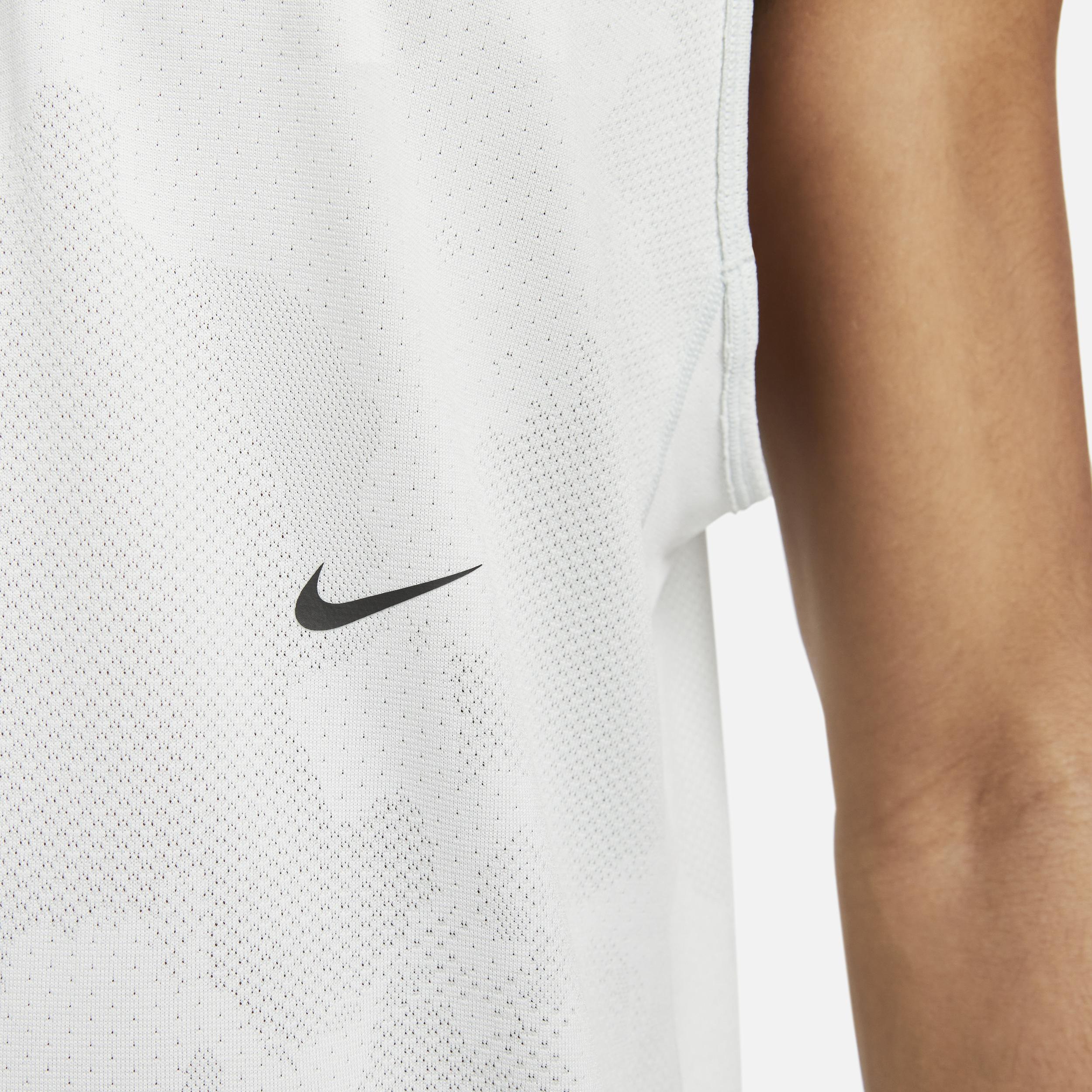 Nike Mens Dri-FIT ADV A.P.S. Versatile Tank Top Product Image