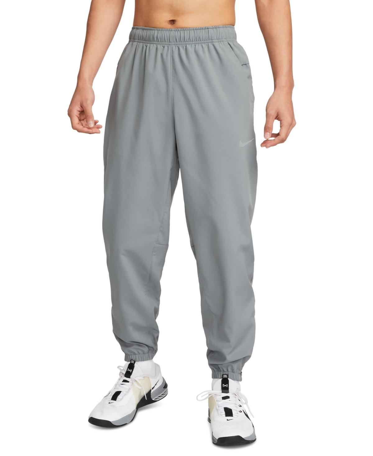 Nike Men's Form Dri-FIT Tapered Versatile Pants Product Image