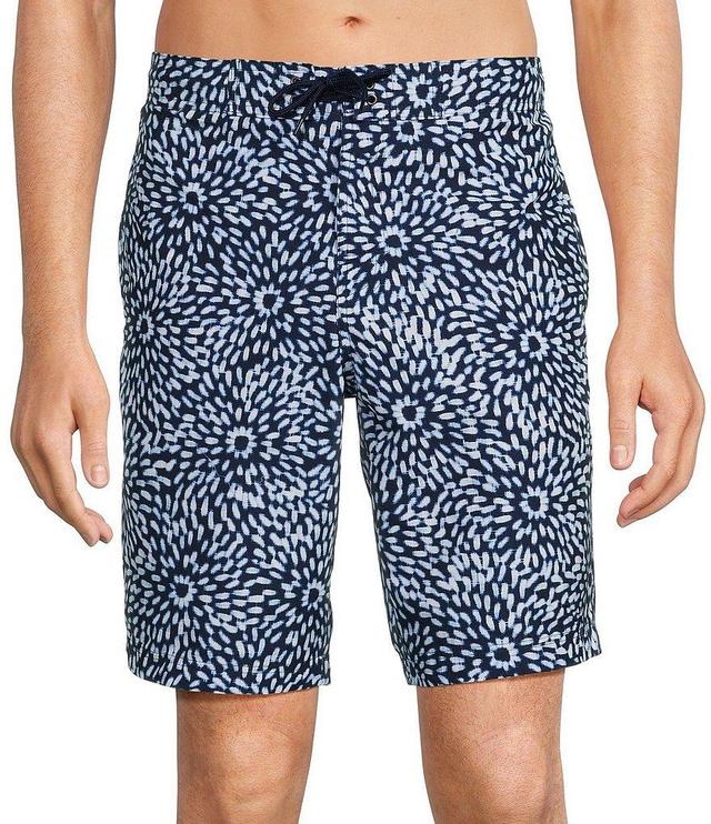 Roundtree & Yorke Ikat Burst 10#double; Inseam Swim Trunks Product Image