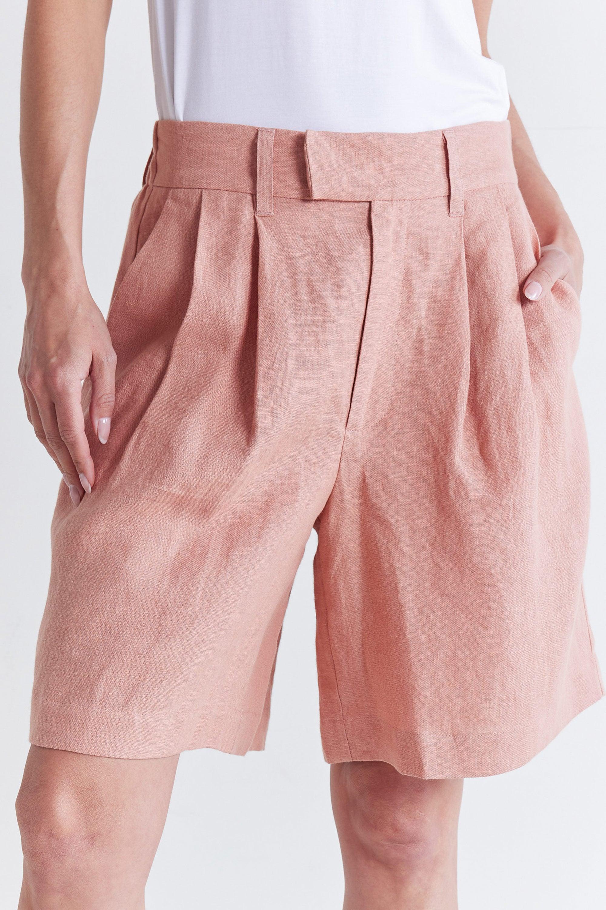 The Pleated Bermuda Shorts Product Image