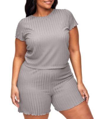 Plus Size Lilliana T-Shirt & Shorts Set Product Image