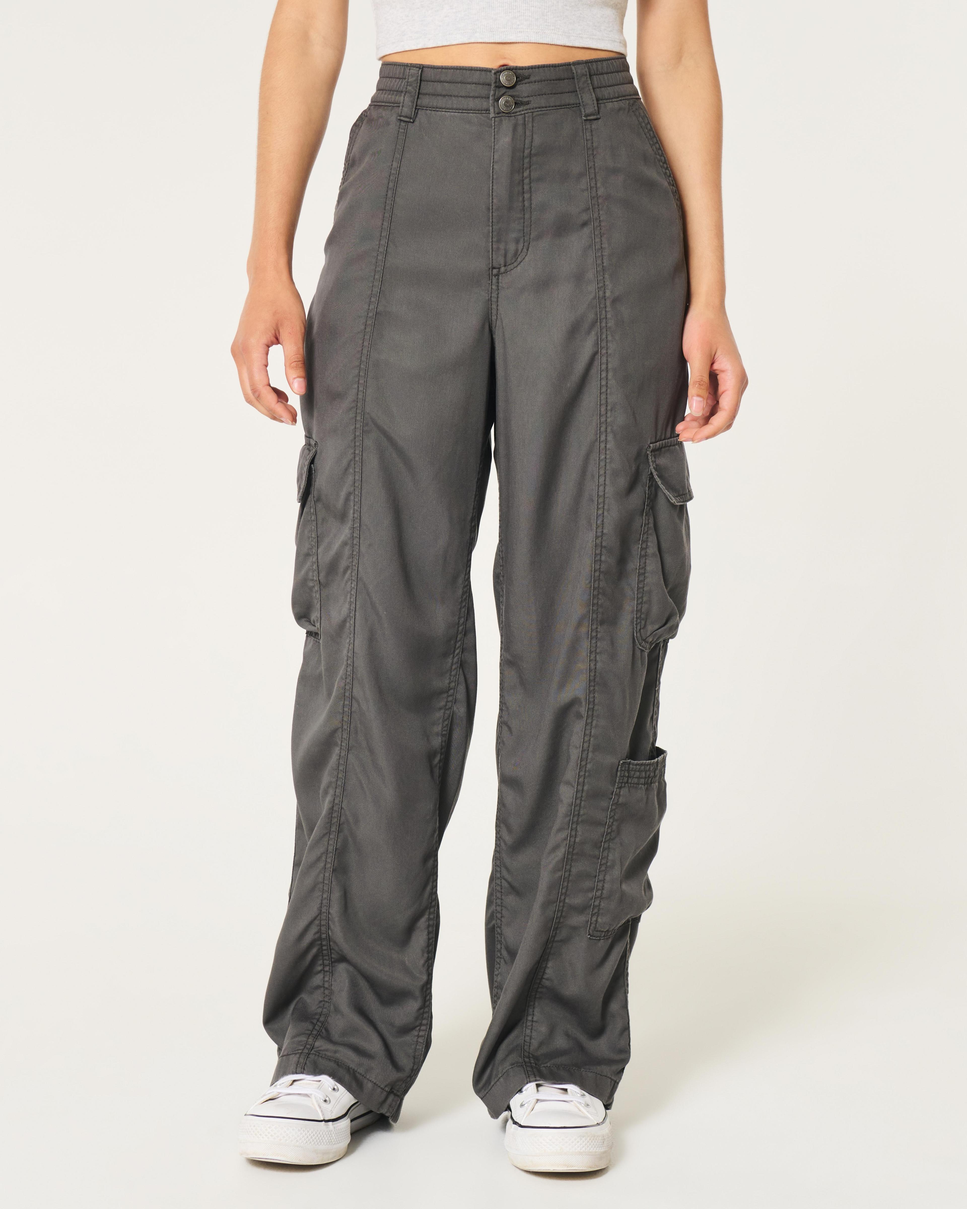 High-Rise Tencel Baggy Cargo Pants Product Image