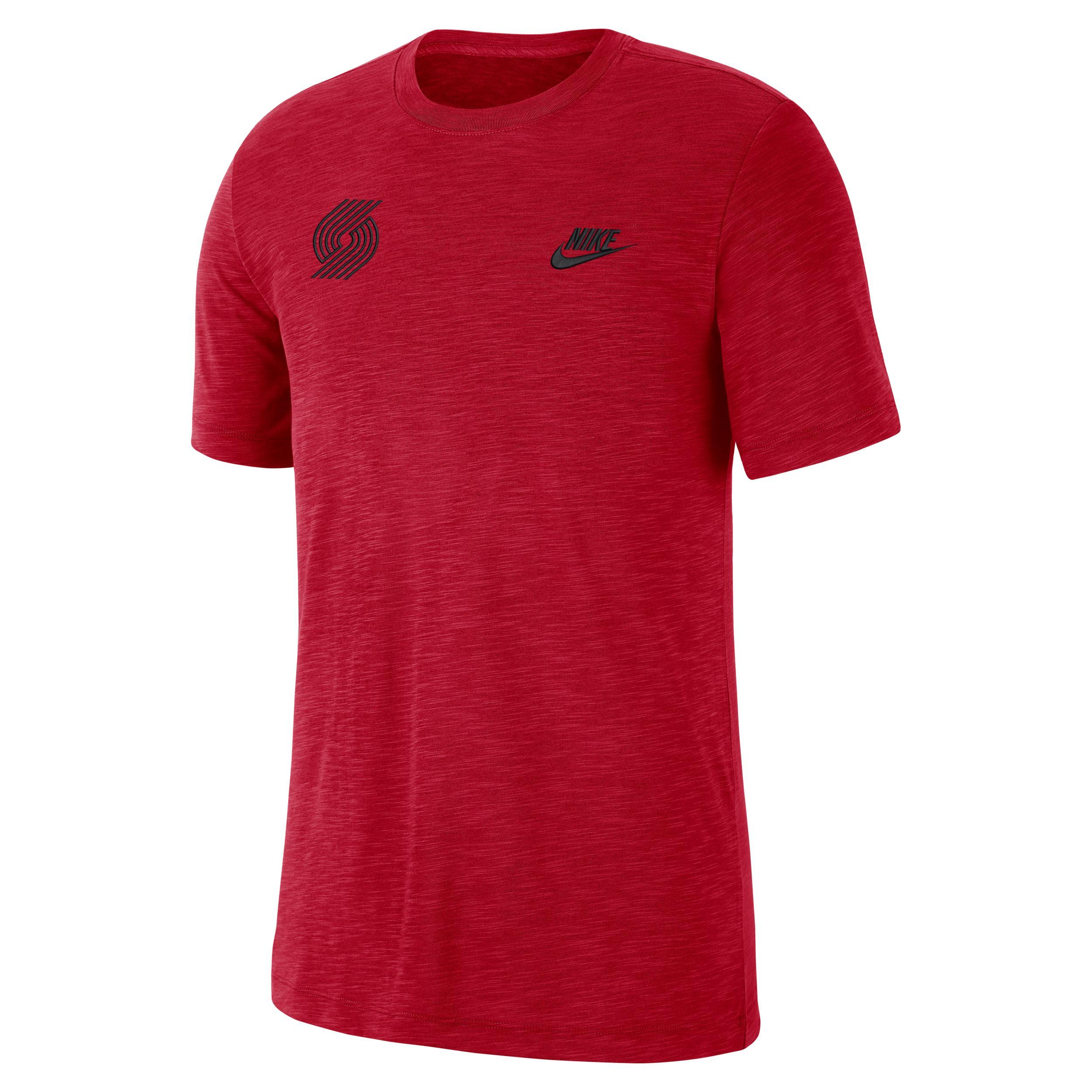 Brooklyn Nets Essential Club Nike Men's NBA T-Shirt Product Image