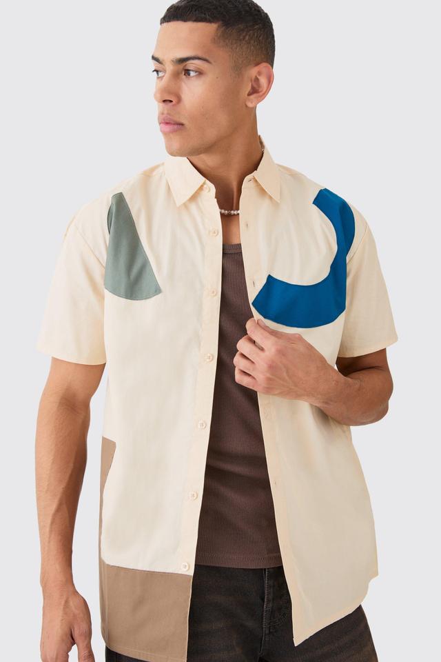 Short Sleeve Oversized Poplin Shapes Applique Shirt | boohooMAN USA Product Image