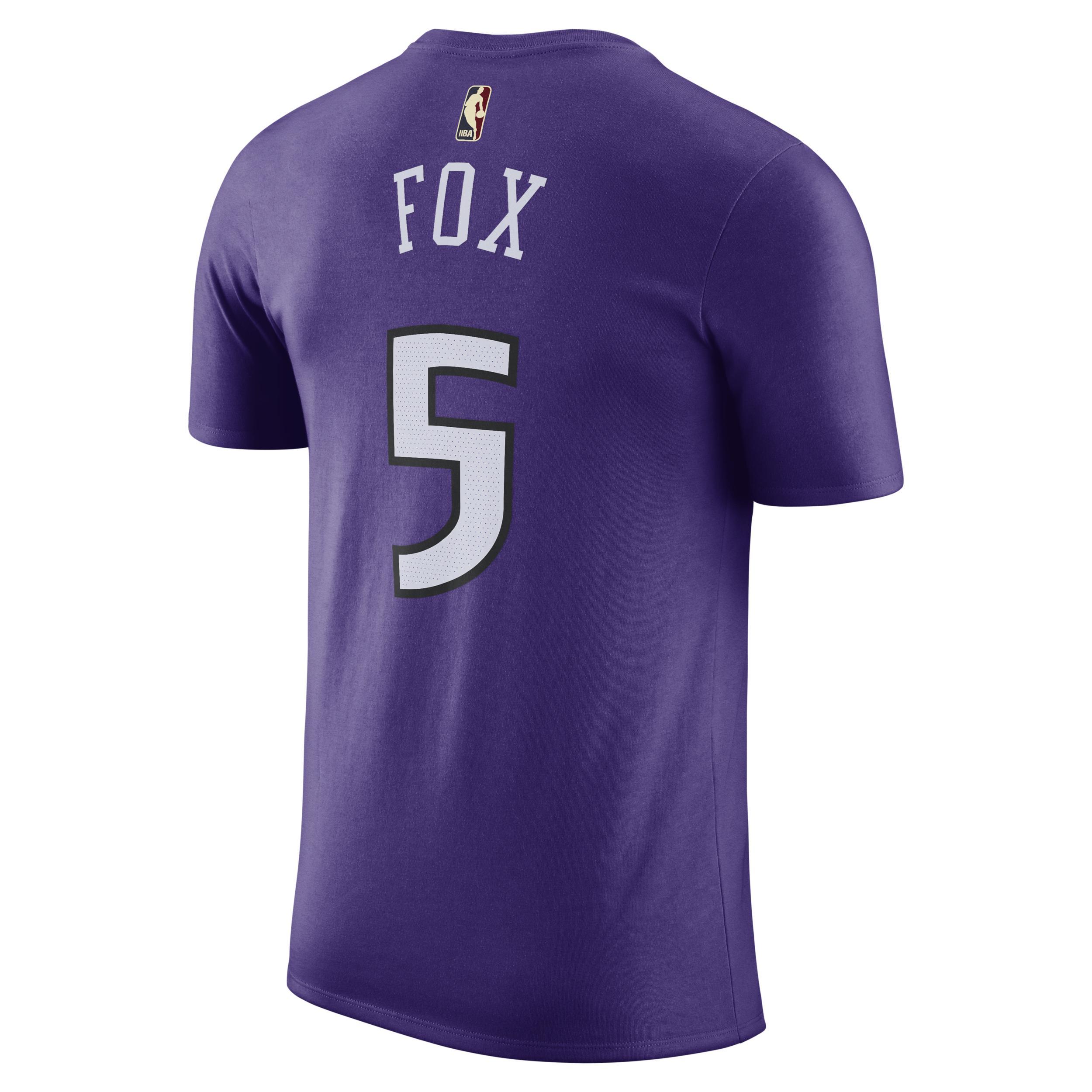 De'Aaron Fox Sacramento Kings Essential Hardwood Classics Nike Men's NBA T-Shirt Product Image