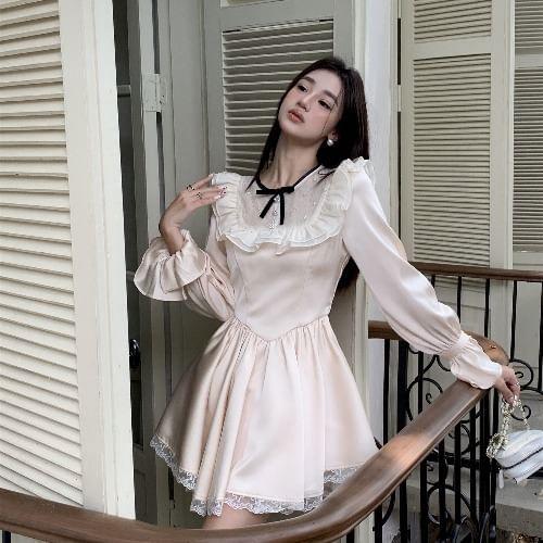 Palace Style Puff Sleeve Ruffled-Trim Lace-Hem Slim-Fit Mini A-Line Dress Product Image