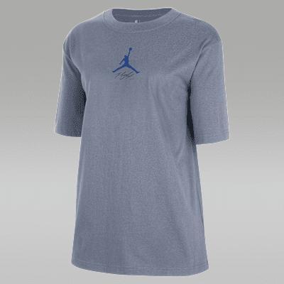 Dallas Mavericks Courtside Statement Edition Women's Jordan NBA T-Shirt Product Image