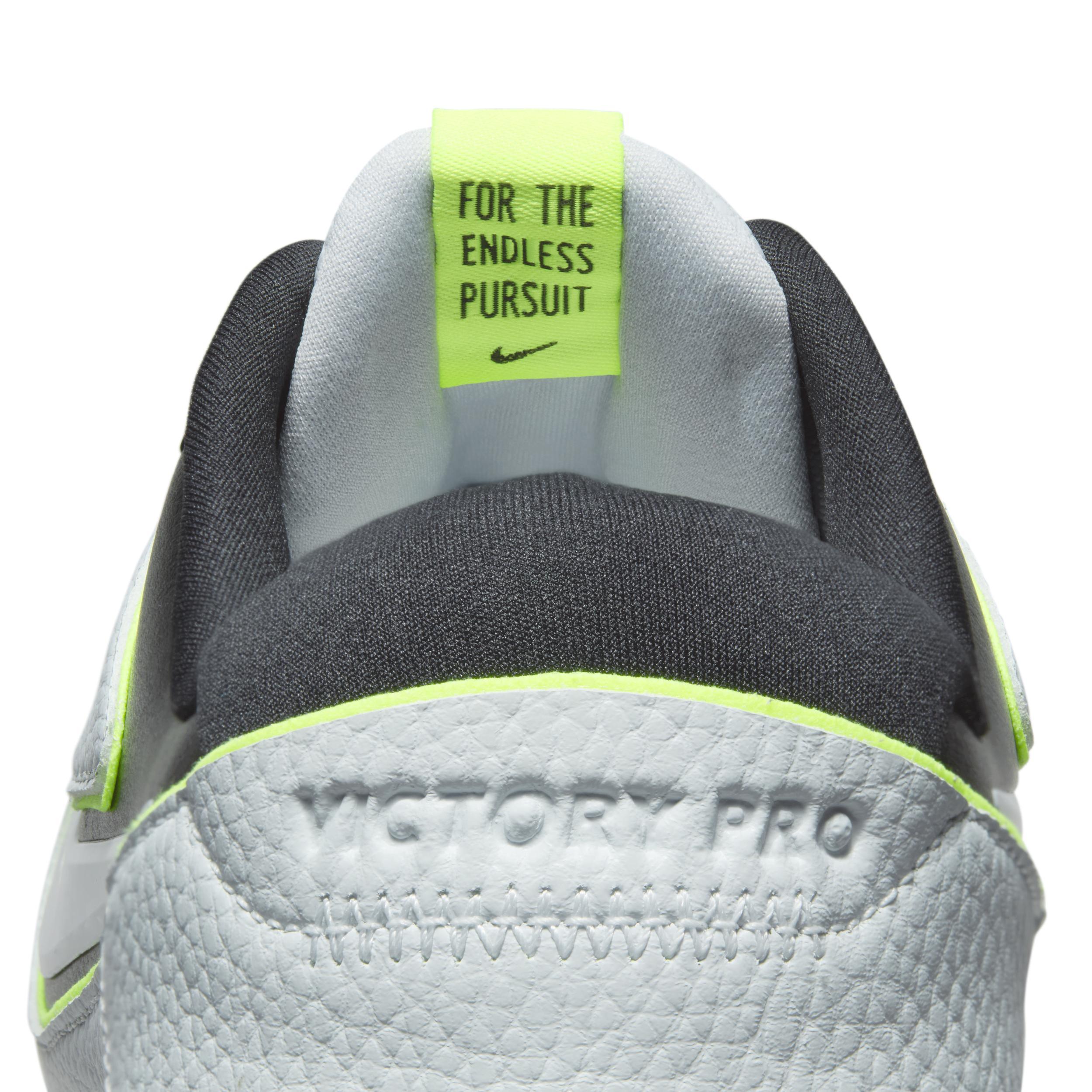 Nike Men's Victory Pro 3 Golf Shoes Product Image