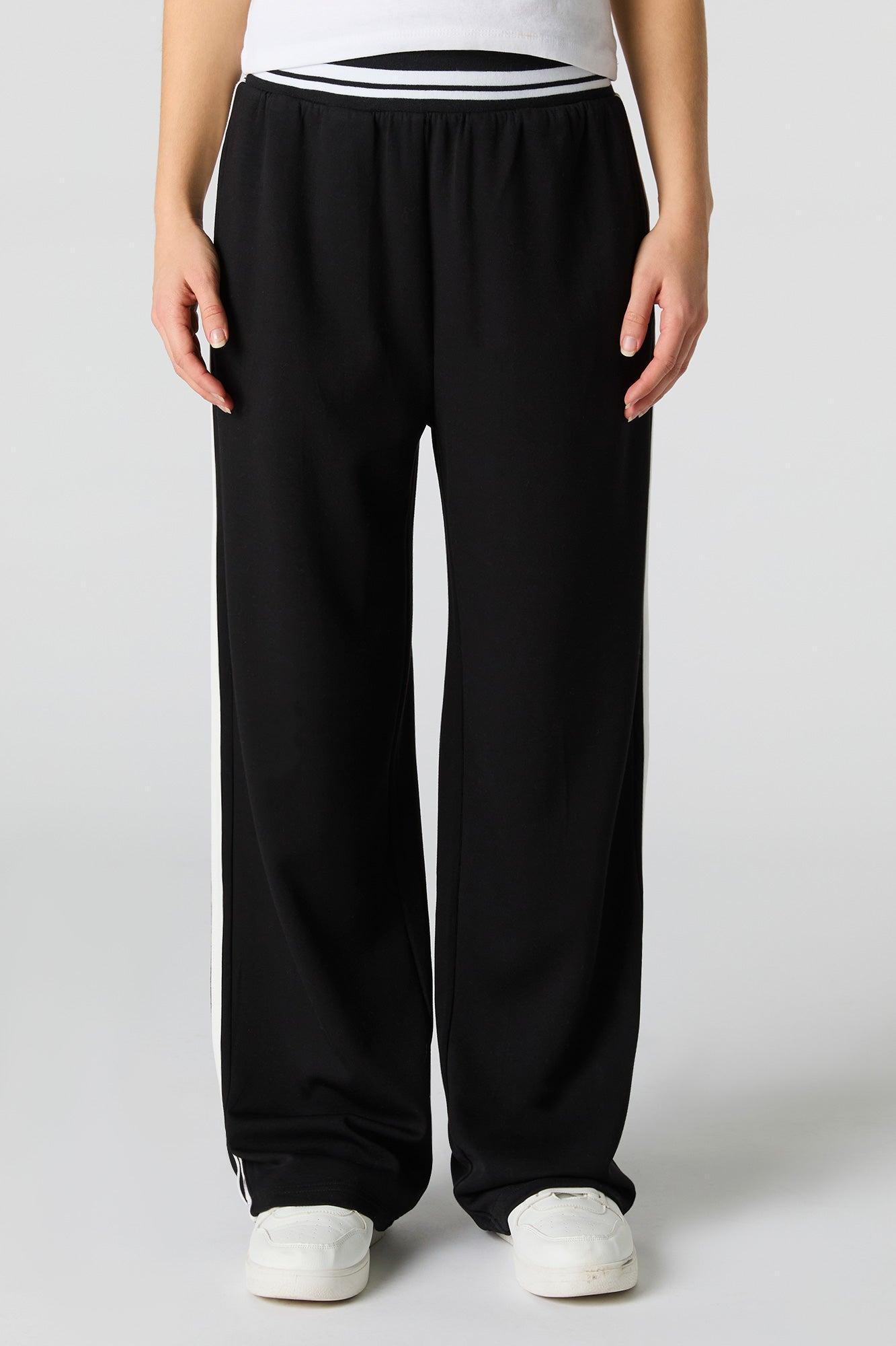 Active Contrast Wide Leg Sweatpant Female Product Image