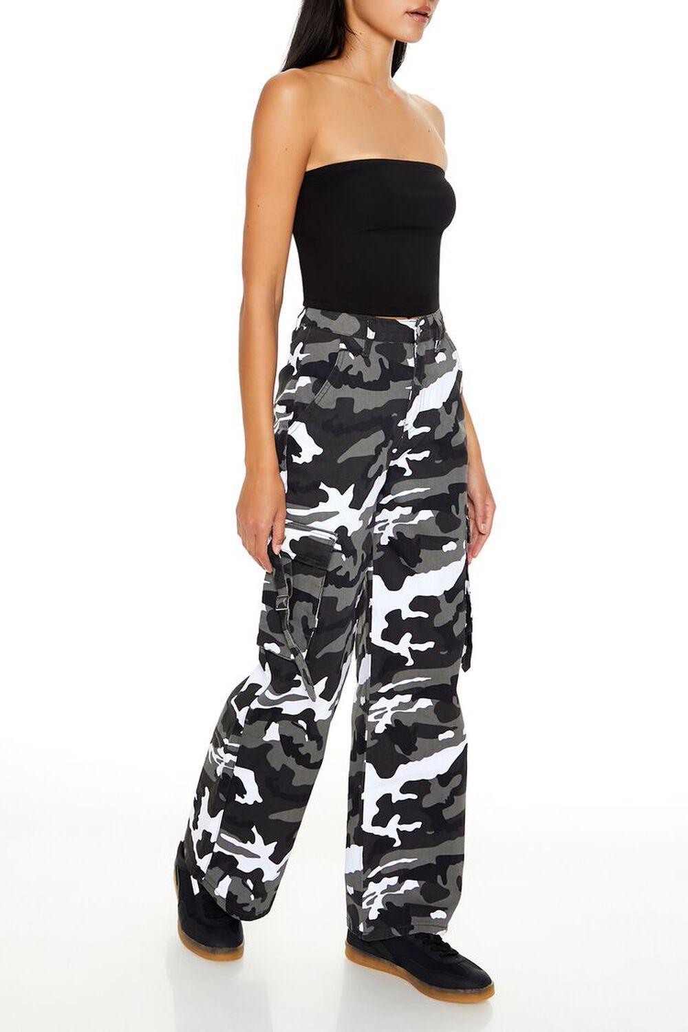 Camo Wide-Leg Cargo Utility Pants | Forever 21 Product Image