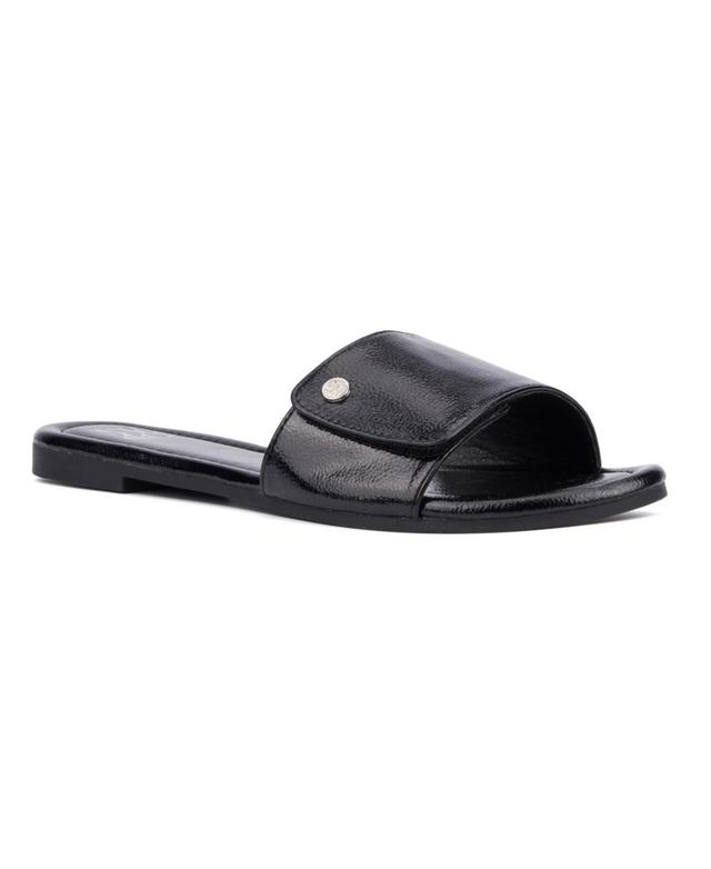 Womens Adelle Flat Sandal Product Image