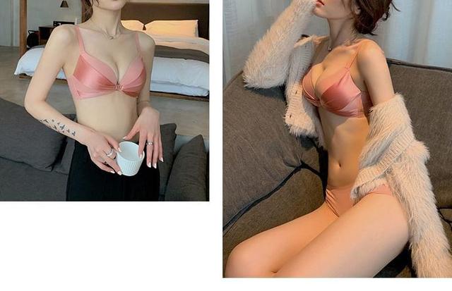 Plain Satin Front Closure Wireless Bra Product Image