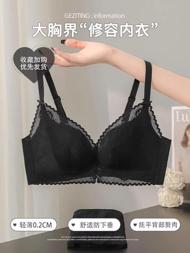 Bow Lace Wireless Push Up Bra Product Image