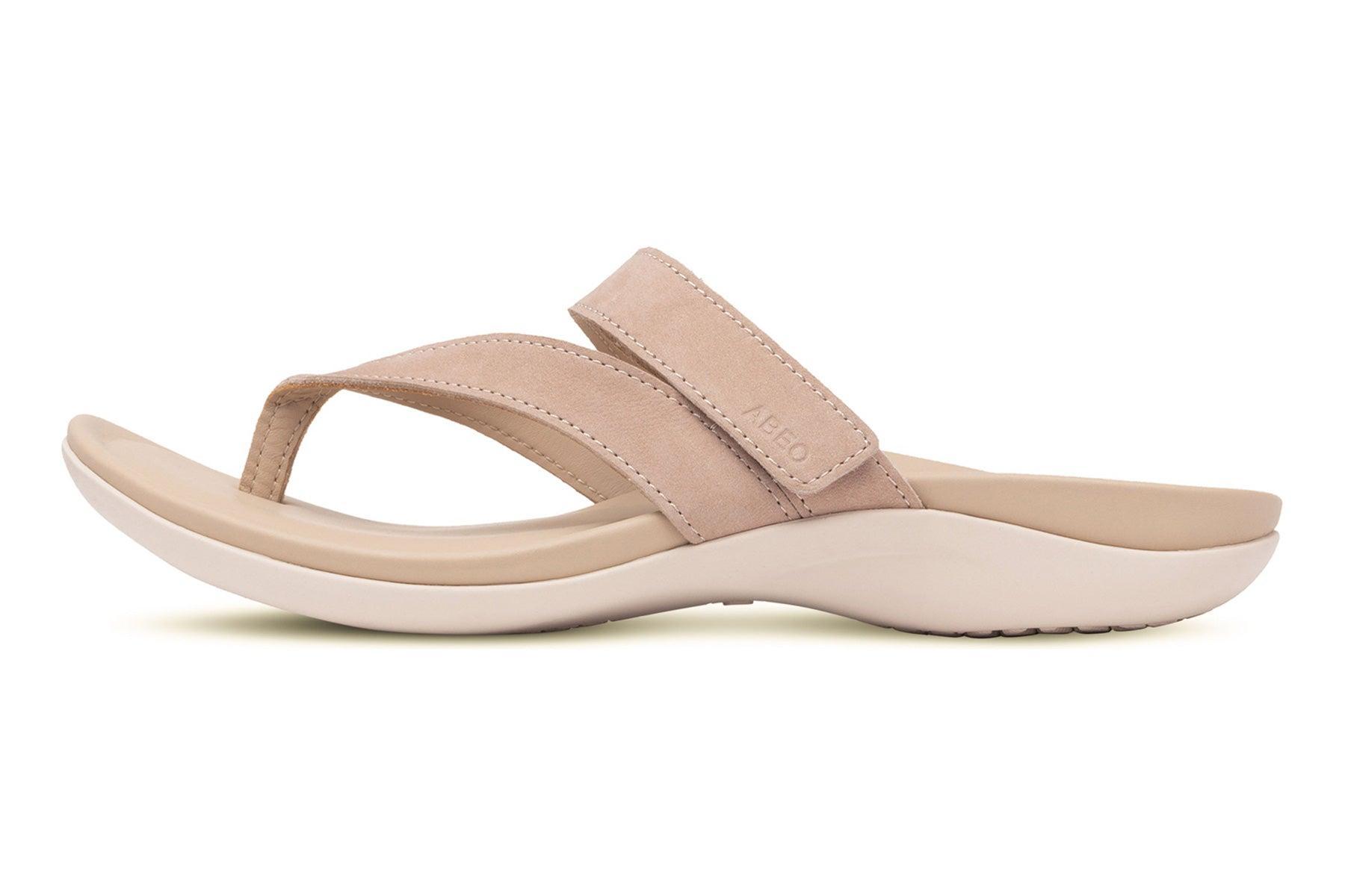 Oasis Thong Sandal Metatarsal Female Product Image