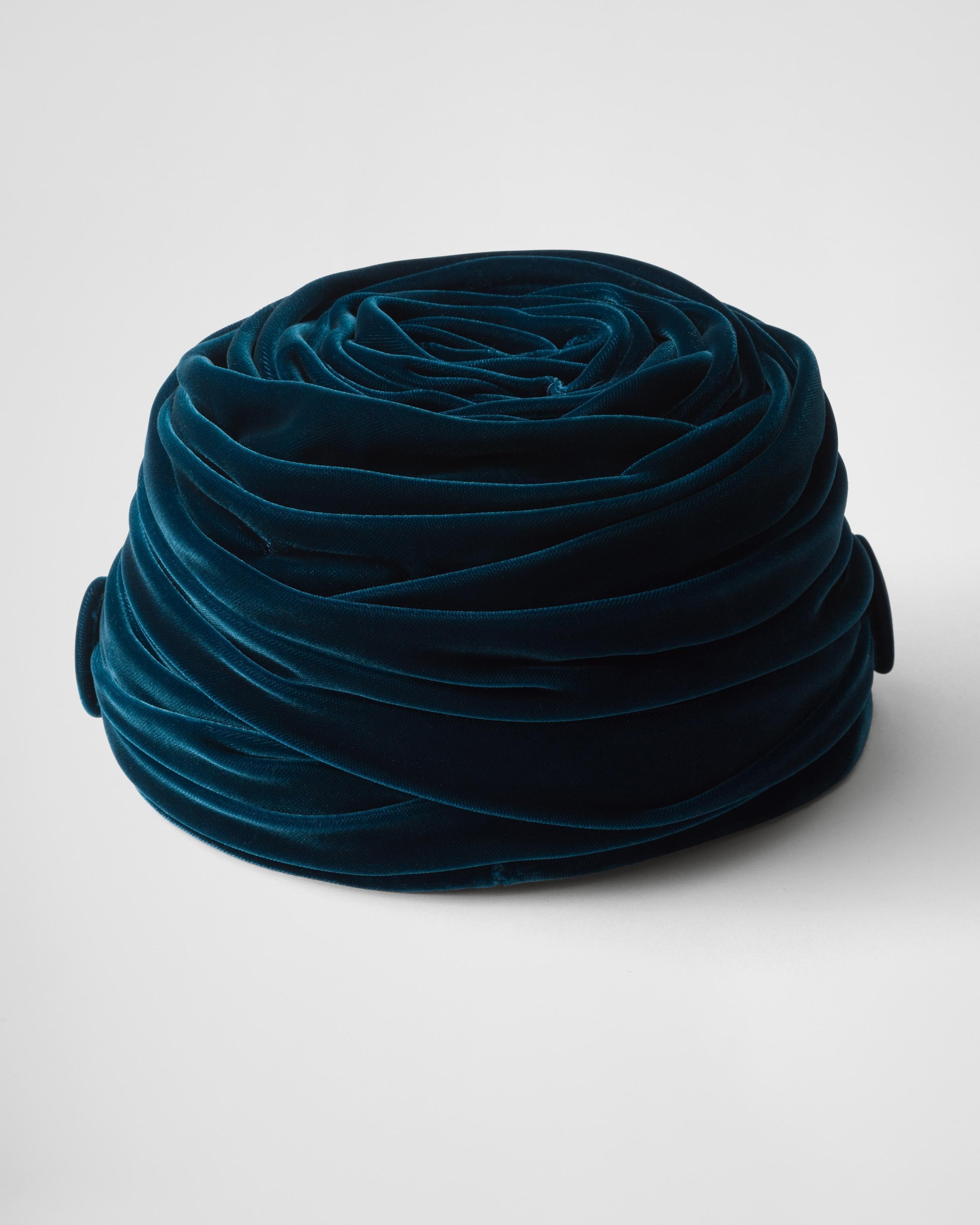 Velvet hat Product Image