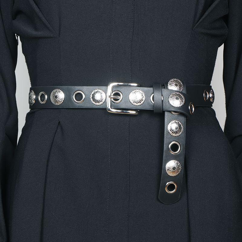 Faux Leather Buckled Belt Product Image