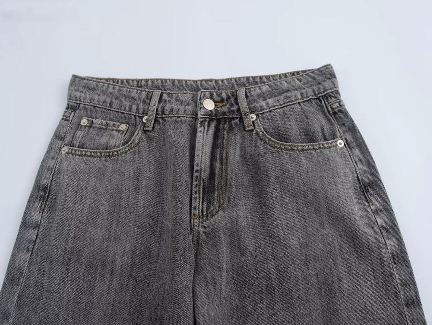 Mid Rise Washed Loose Fit Jeans Product Image