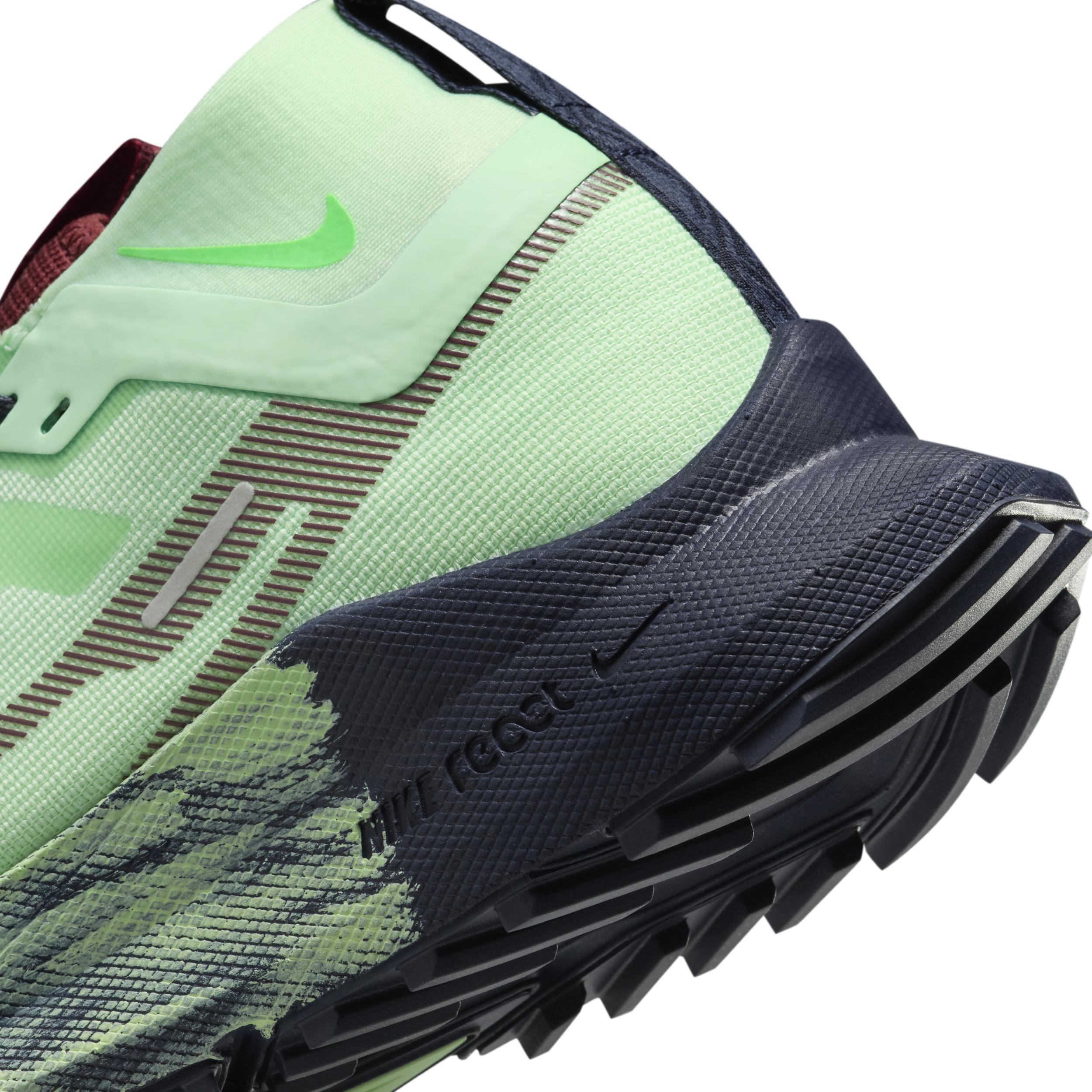 Nike Women's Pegasus Trail 4 GORE-TEX Waterproof Trail Running Shoes Product Image