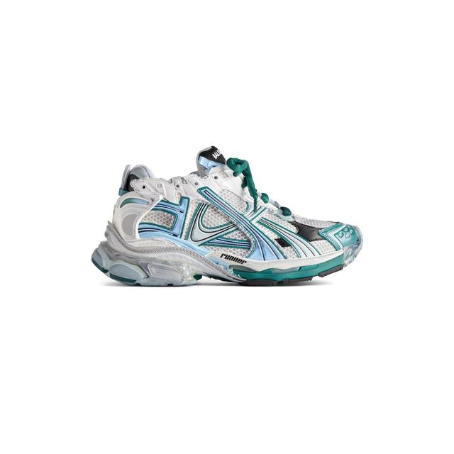 runner sneaker  Product Image