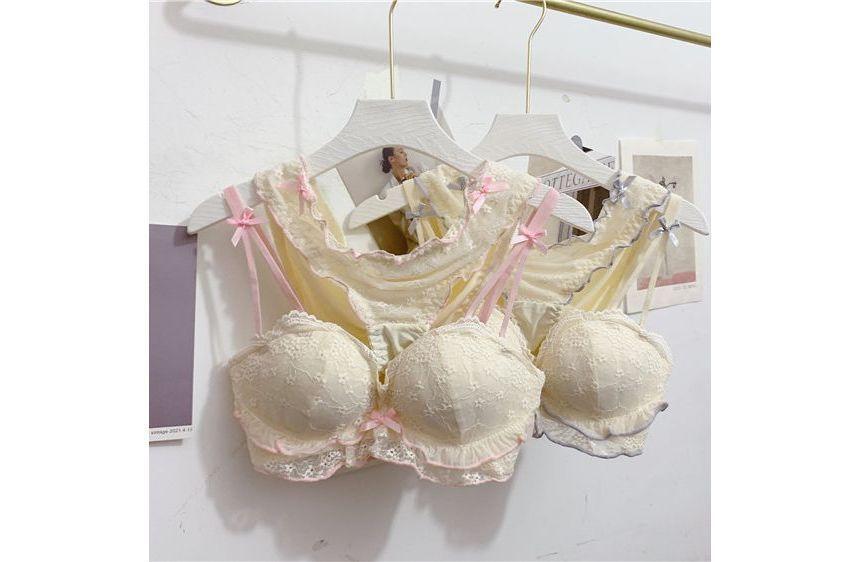 Set: Lace Trim Bra + Panties Product Image