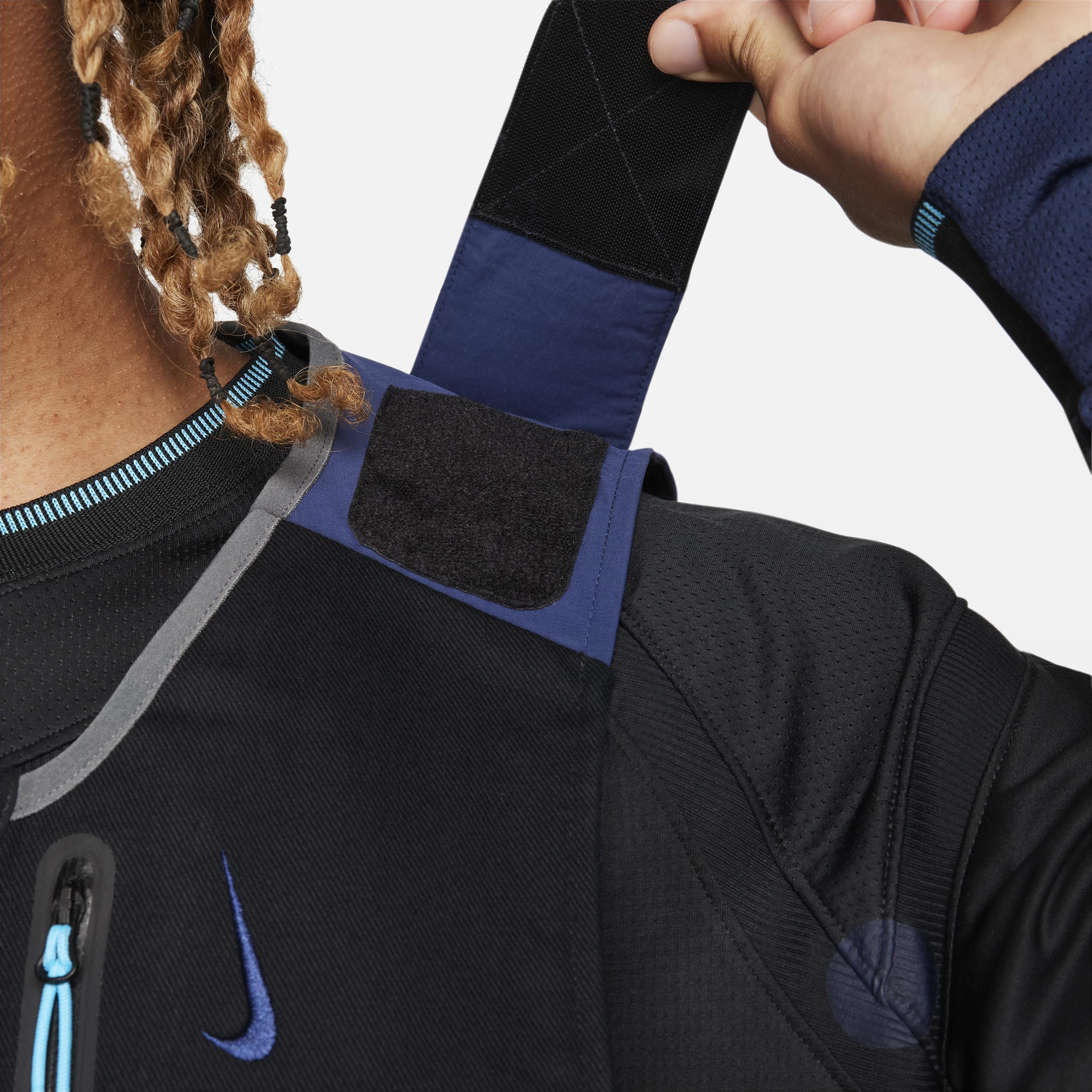 Nike Men's ISPA Vest 2.0 Product Image