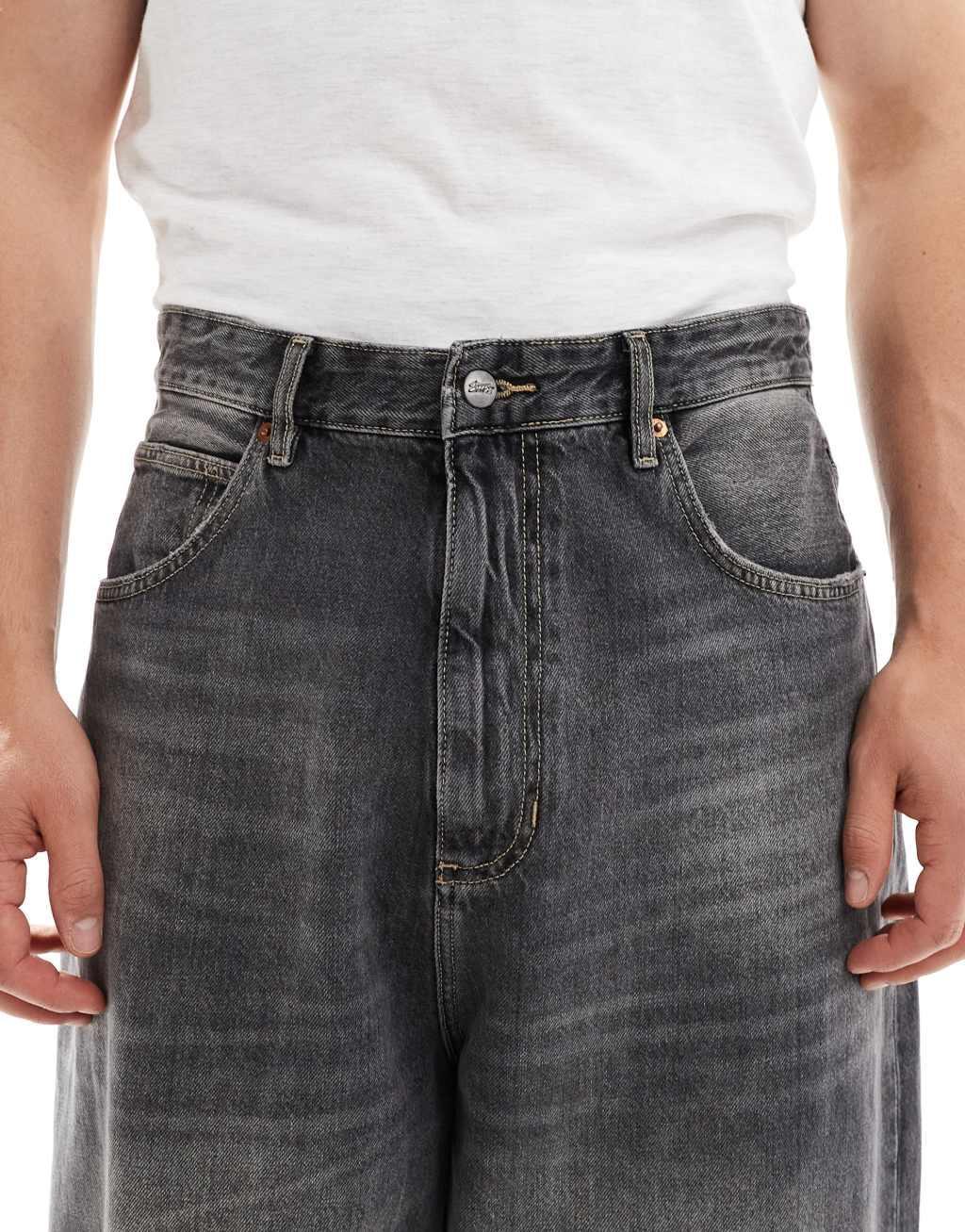 Pull&Bear baggy fit jeans in washed gray Product Image