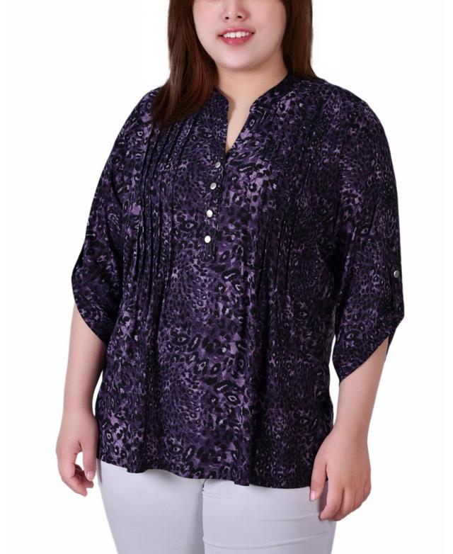 Plus Size 3/4 Roll Tab Sleeve Y-Neck Top Product Image