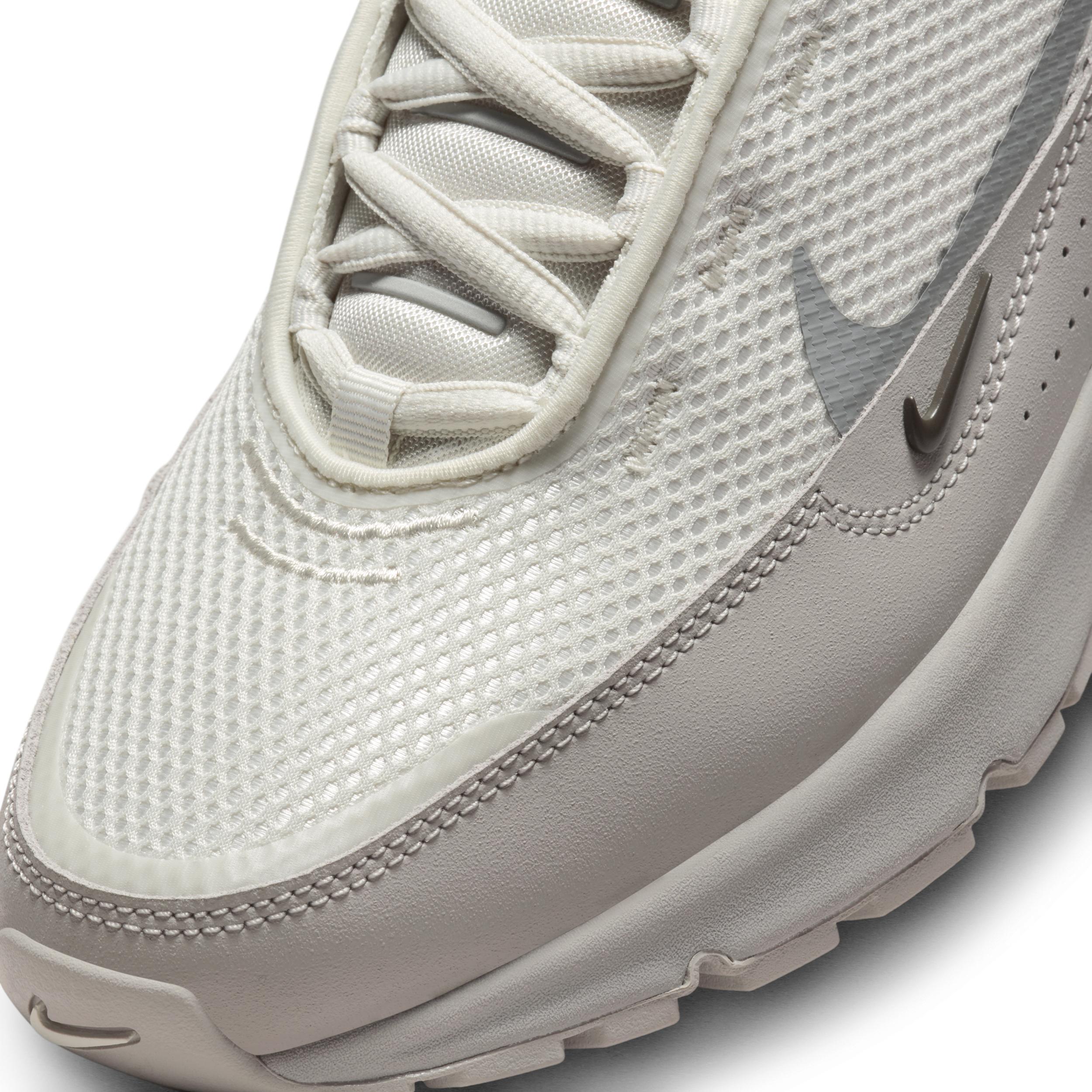 Air Max Pulse Sneaker In Light Bone/particle Grey Product Image