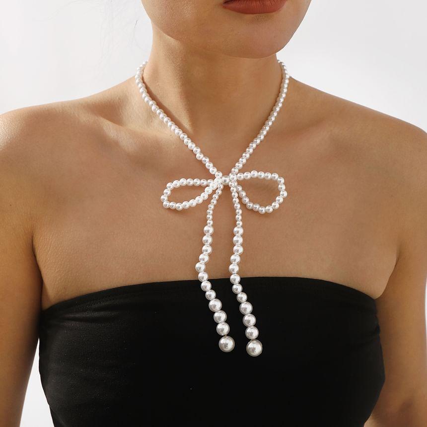 Faux Pearl Bow Necklace Product Image