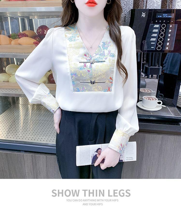 Puff-Sleeve V-Neck Embroidered Blouse Product Image