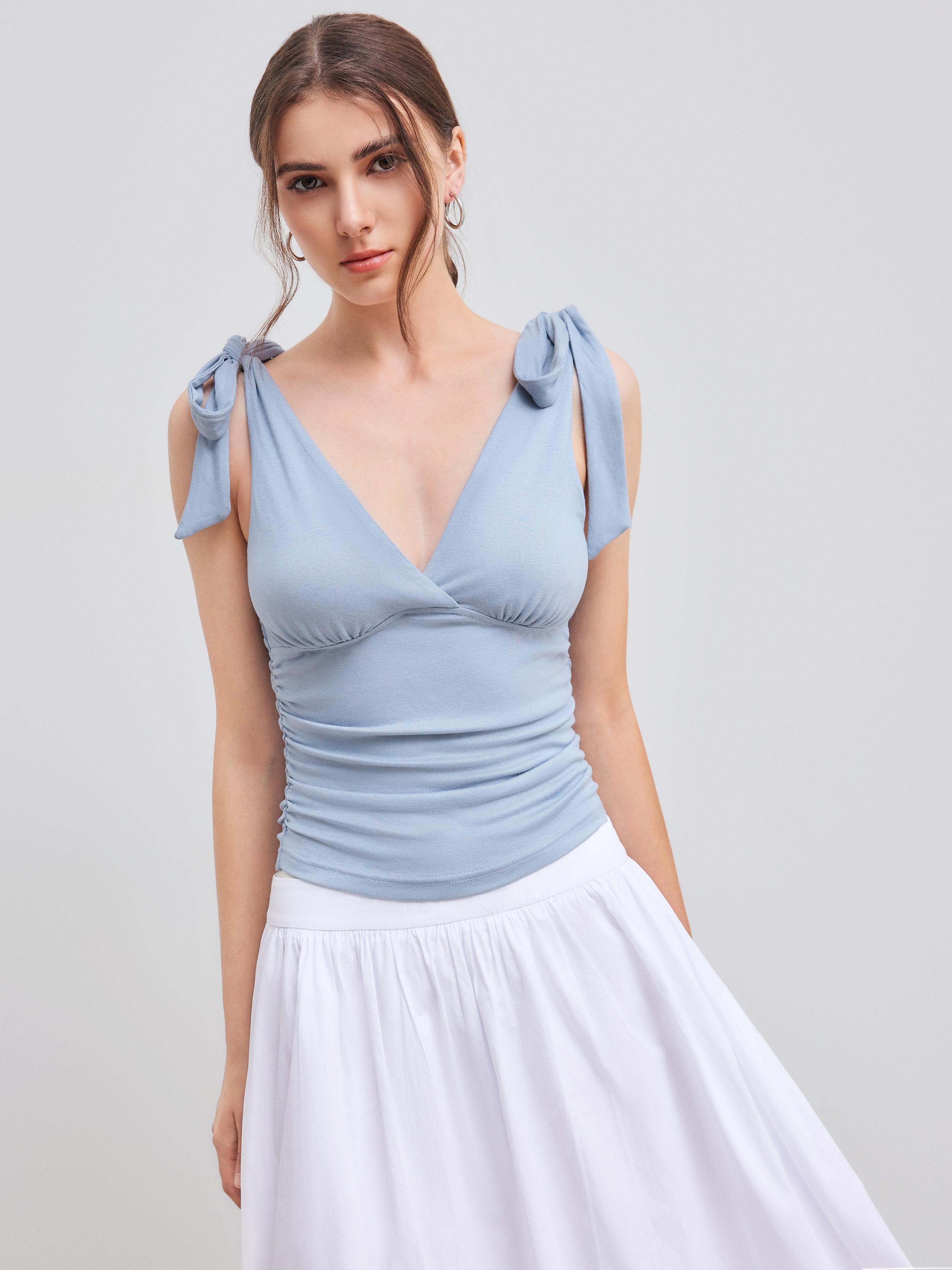 V-neck Solid Knotted Ruched Tank Top Product Image