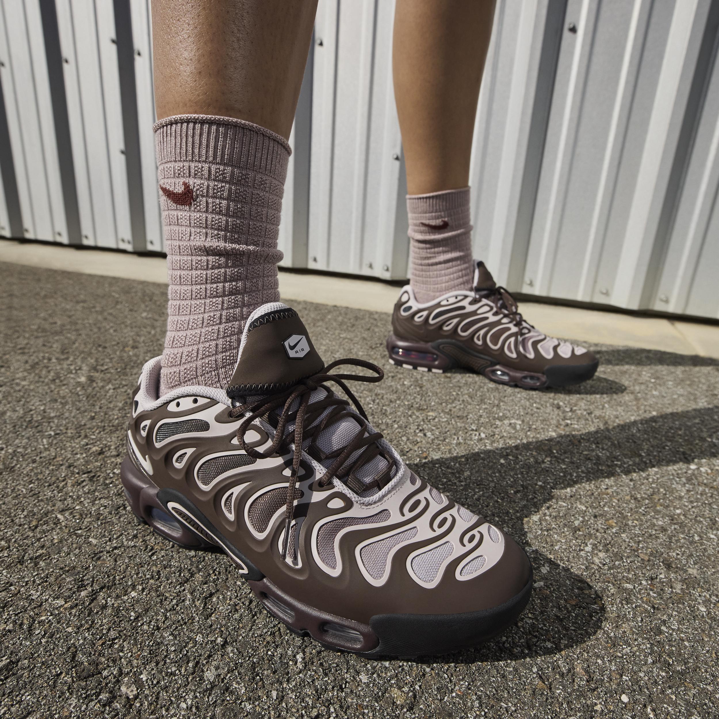 Nike Women's Air Max Plus Drift Shoes Product Image