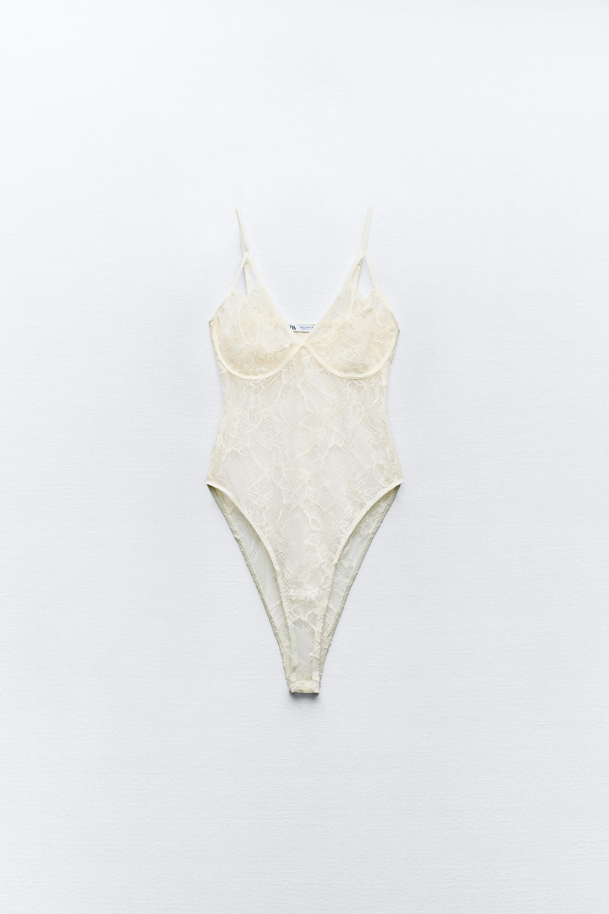 LACE BODYSUIT Product Image