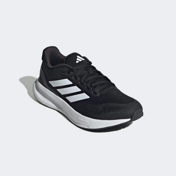 Runfalcon 5 Wide Running Shoes Product Image