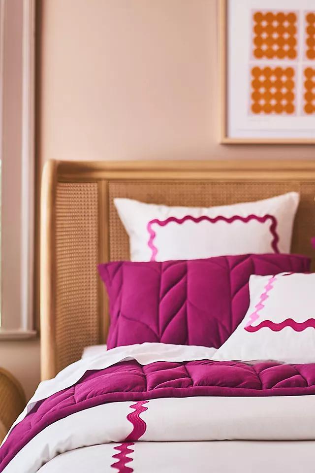 Maeve Scallop Organic Sateen Duvet Cover Product Image