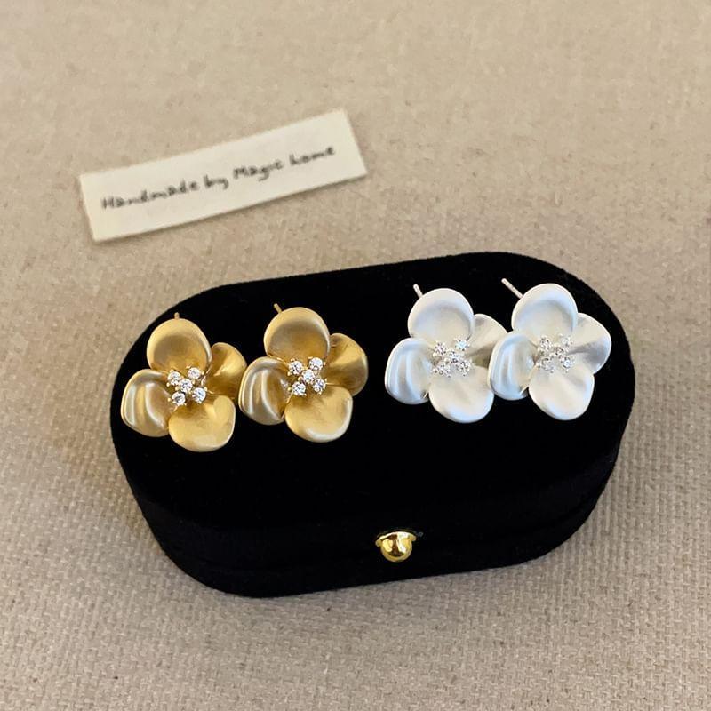 925 Sterling Silver Flower Rhinestone Stud Earring Product Image