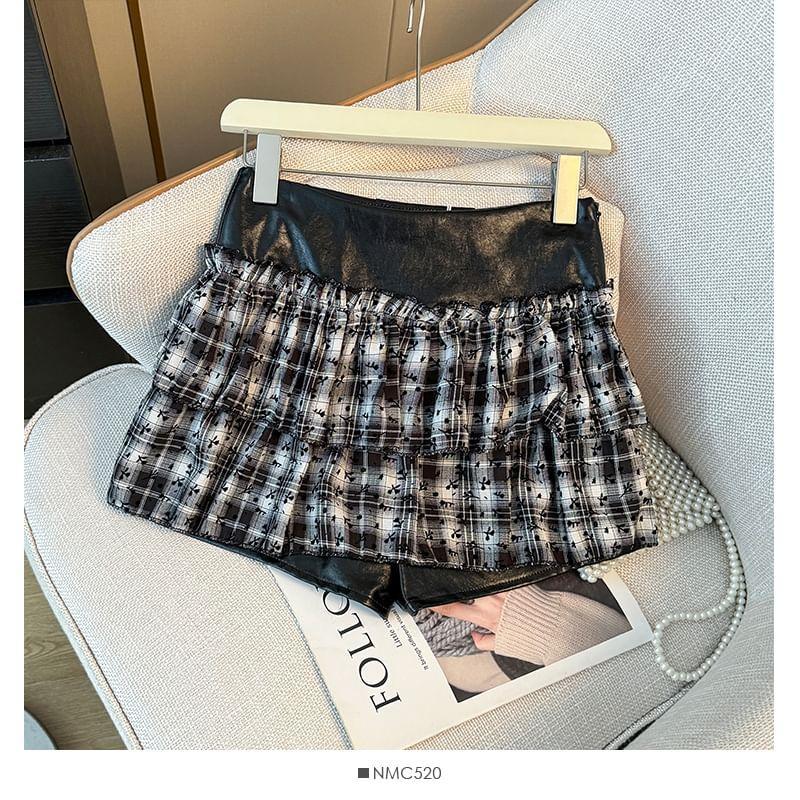 Two-Tone High-Waist Plaid Skort Product Image