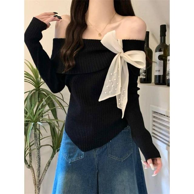 Long-Sleeve Off Shoulder Bow Accent Plain Knit Top Product Image